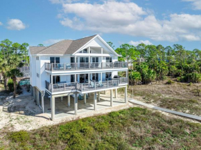 SunScape & SeaScape Beachfront Vacation Home